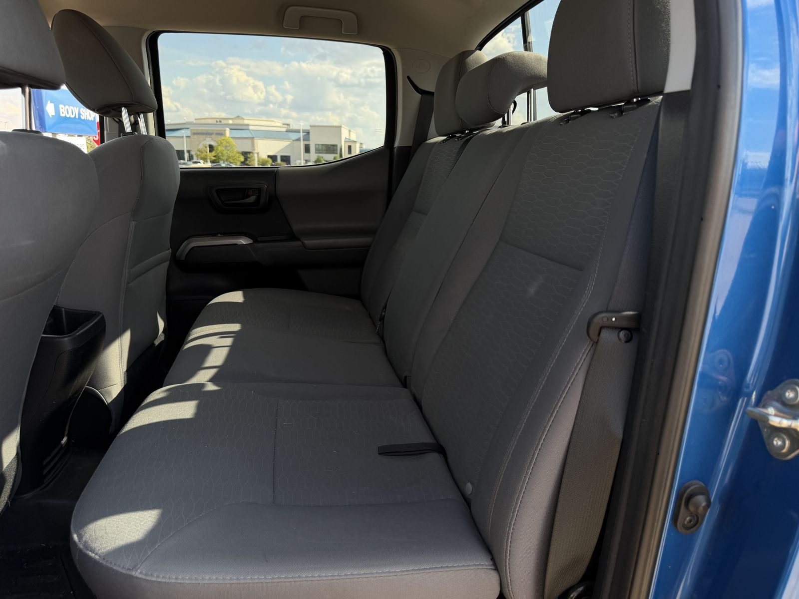 2016 Toyota Tacoma SR5