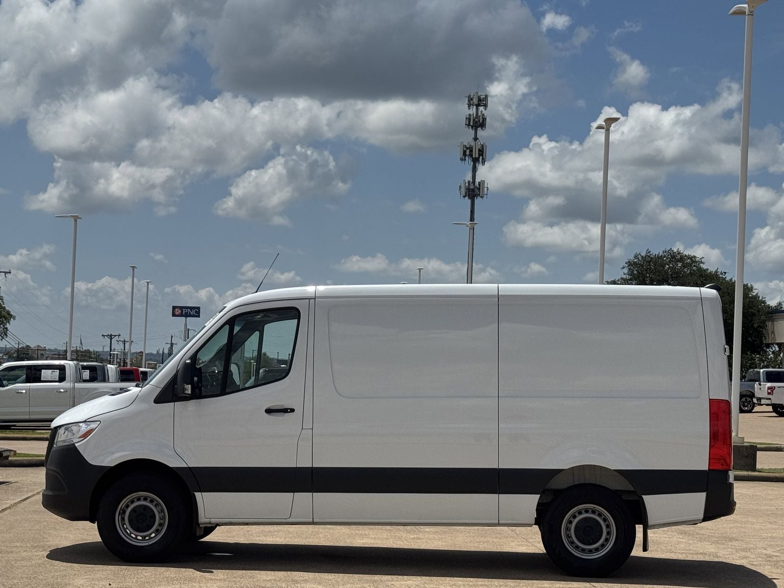 2025 Mercedes-Benz Sprinter 2500 Cargo 144 WB
