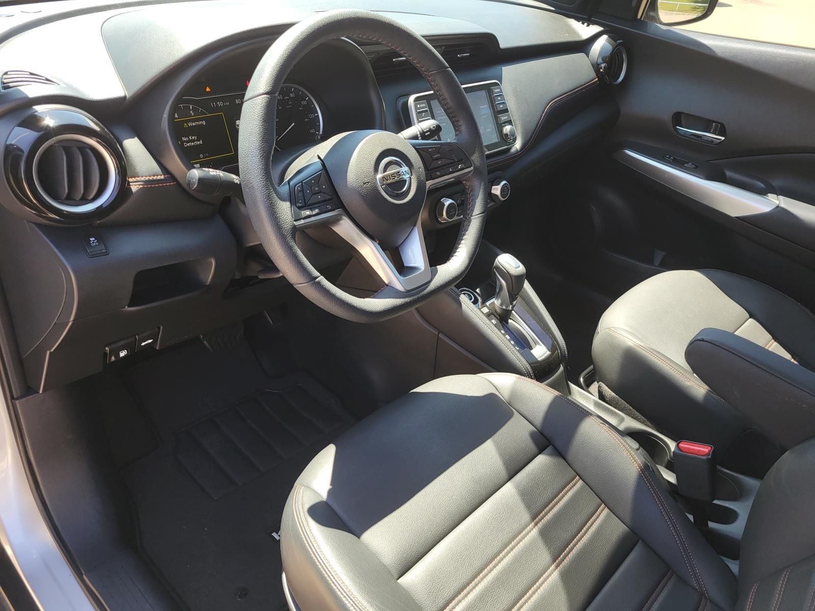 2019 Nissan Kicks SR