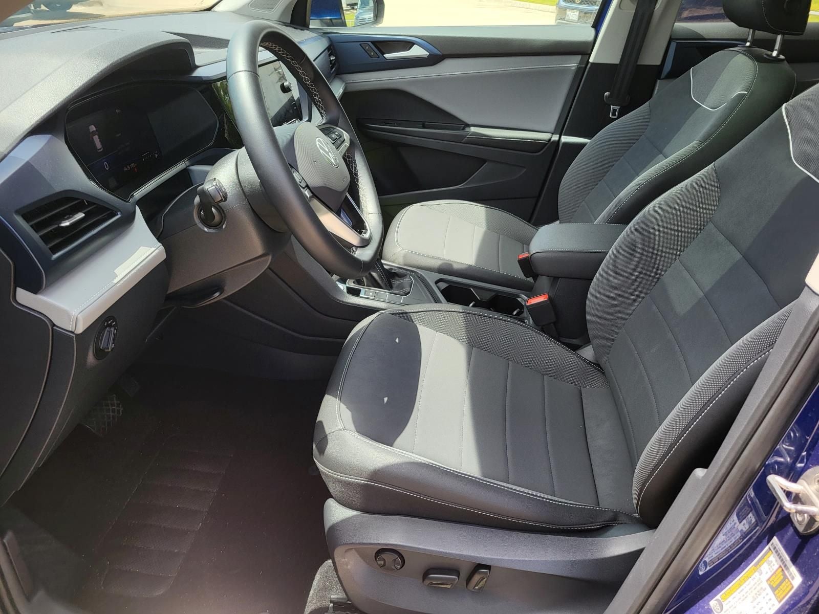 2024 Volkswagen Taos 1.5T SE
