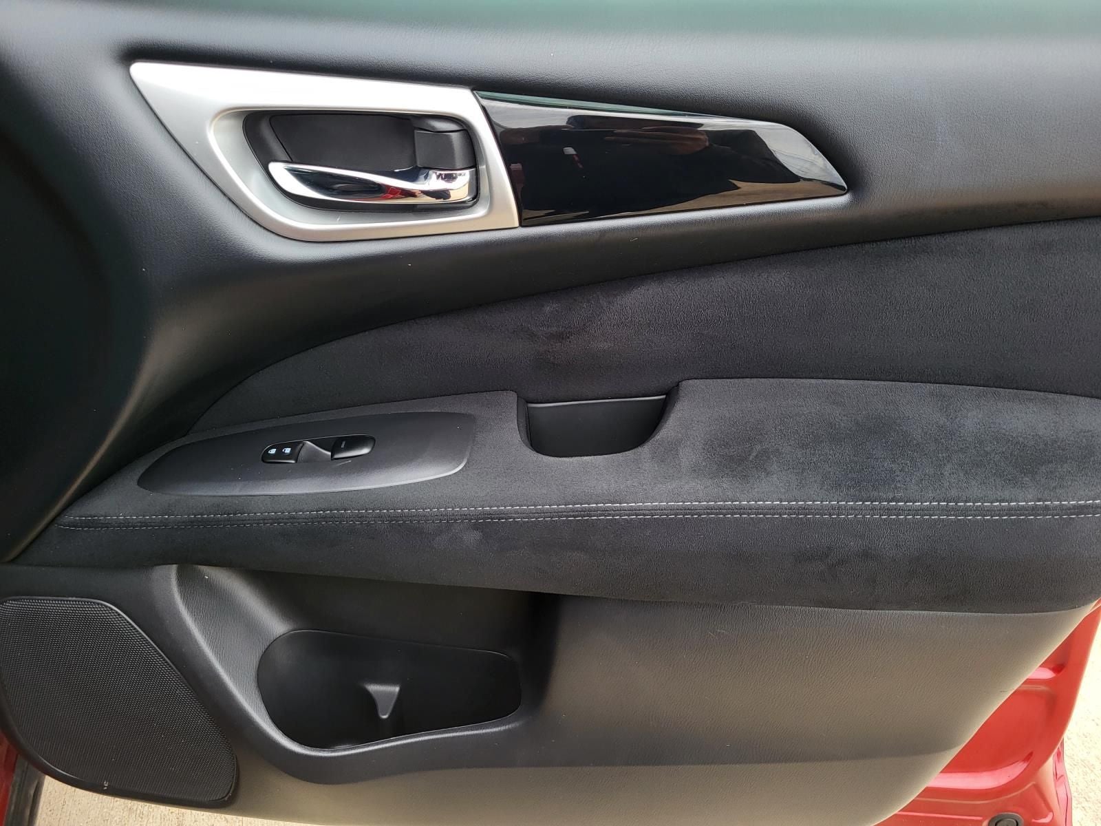 2016 Nissan Pathfinder S