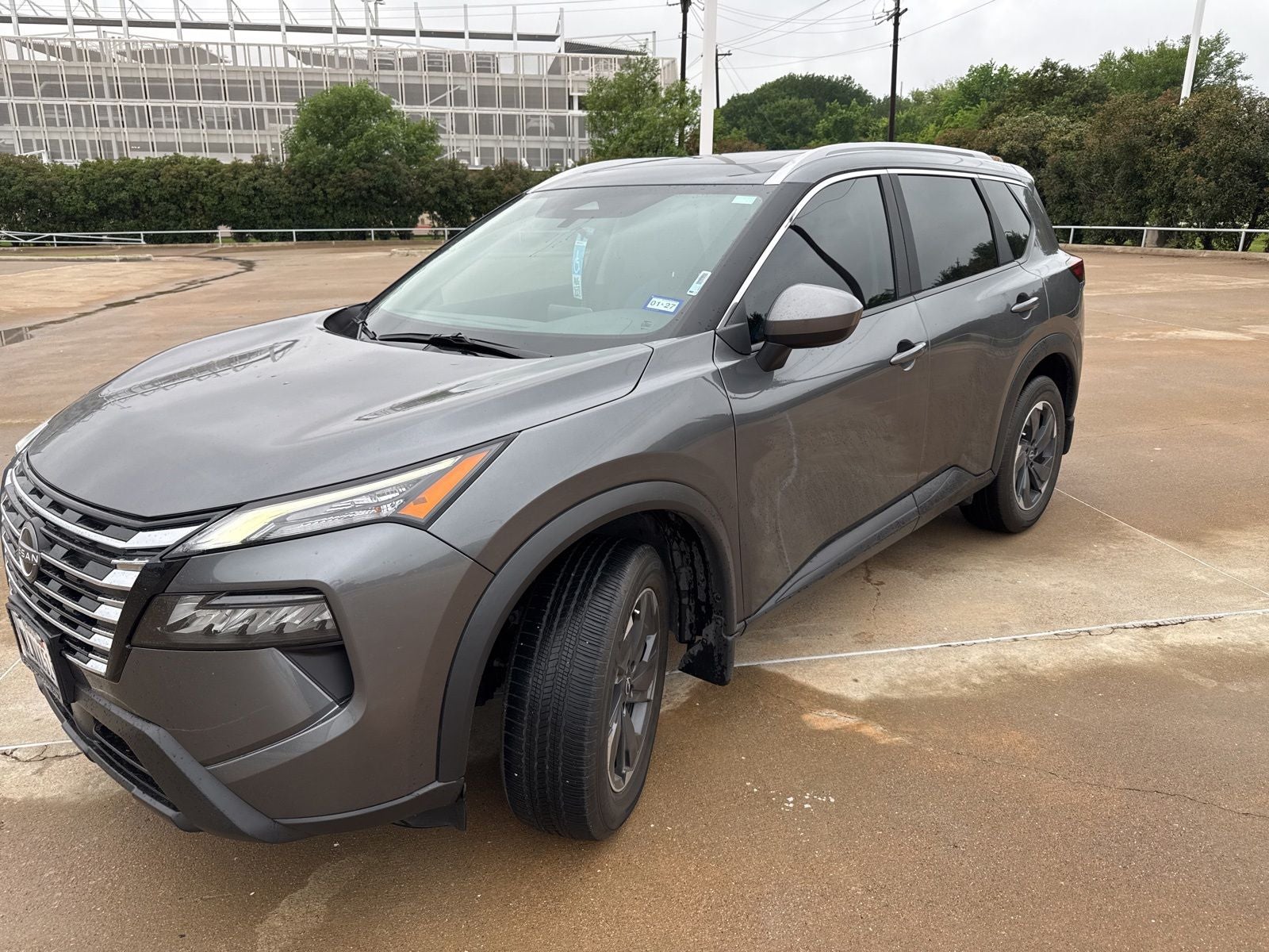2025 Nissan Rogue SV FWD's photo