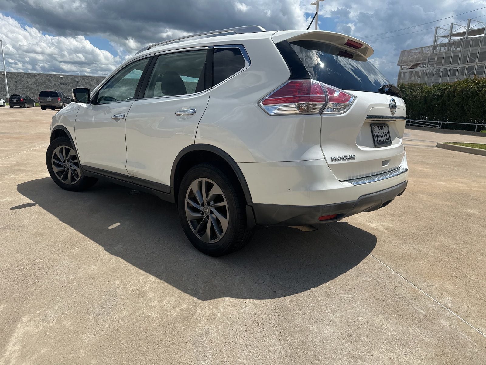 2016 Nissan Rogue SL