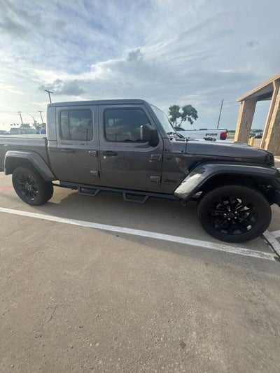 2025 Jeep Gladiator Nighthawk