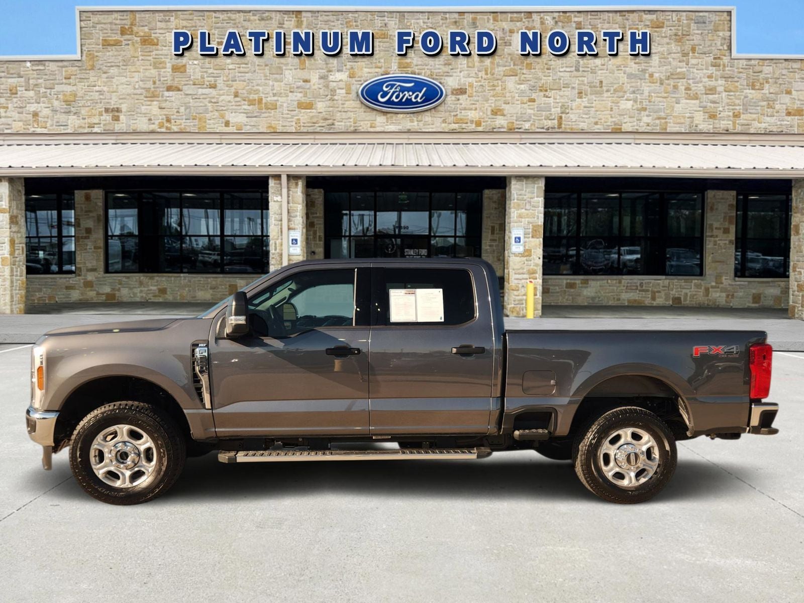 2025 Ford F-250SD XLT