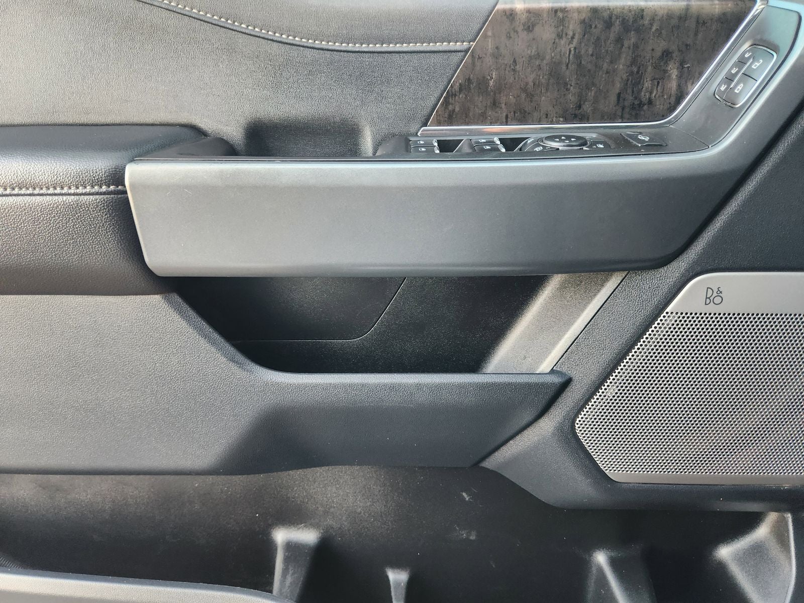 2024 Ford F-350SD Lariat DRW