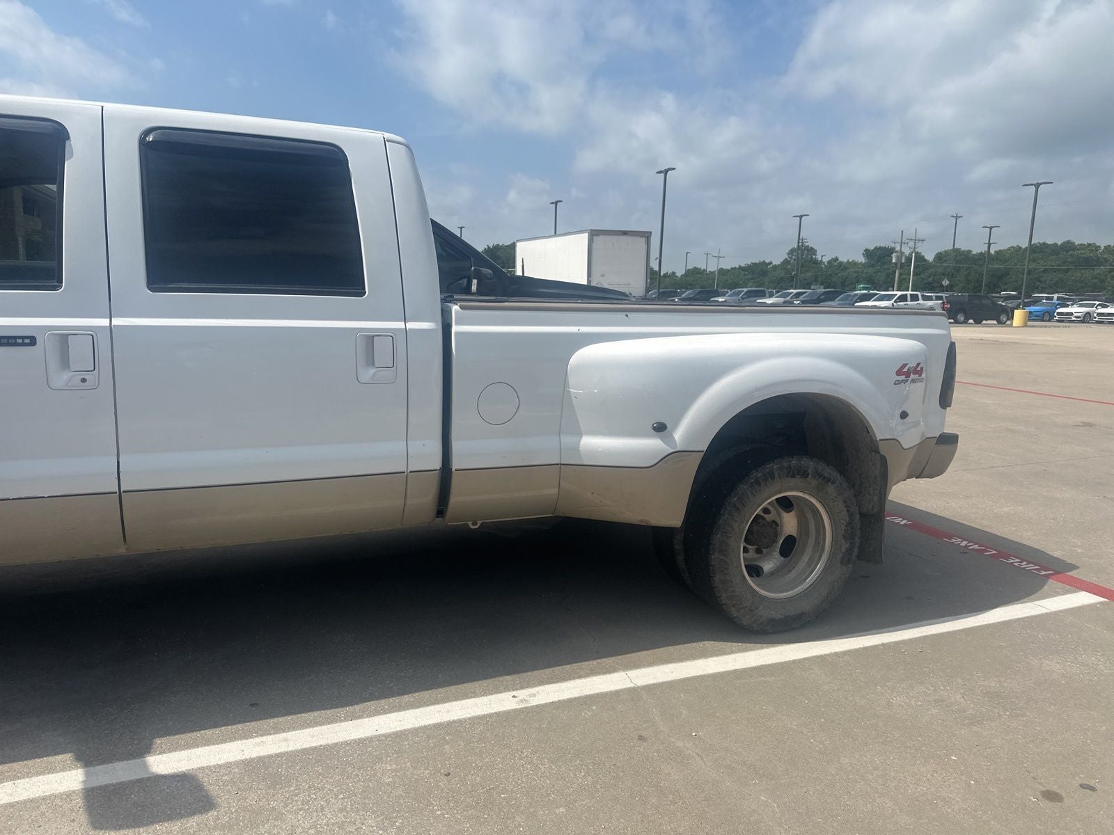 2009 Ford F-350SD King Ranch DRW