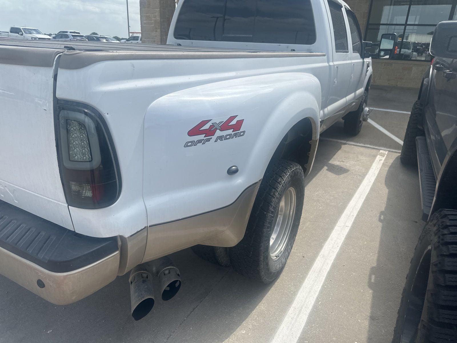2009 Ford F-350SD King Ranch DRW