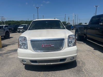 2009 GMC Yukon XL Denali