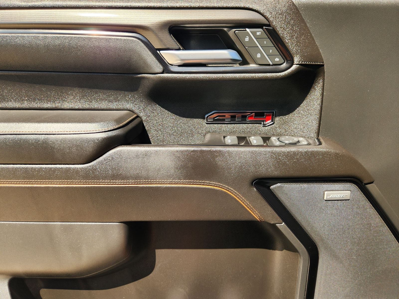 2023 GMC Sierra 1500 AT4