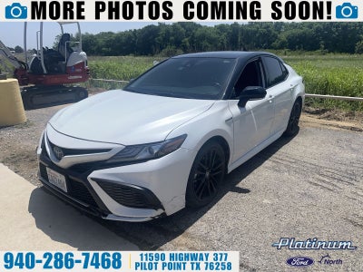 2021 Toyota Camry Hybrid XSE