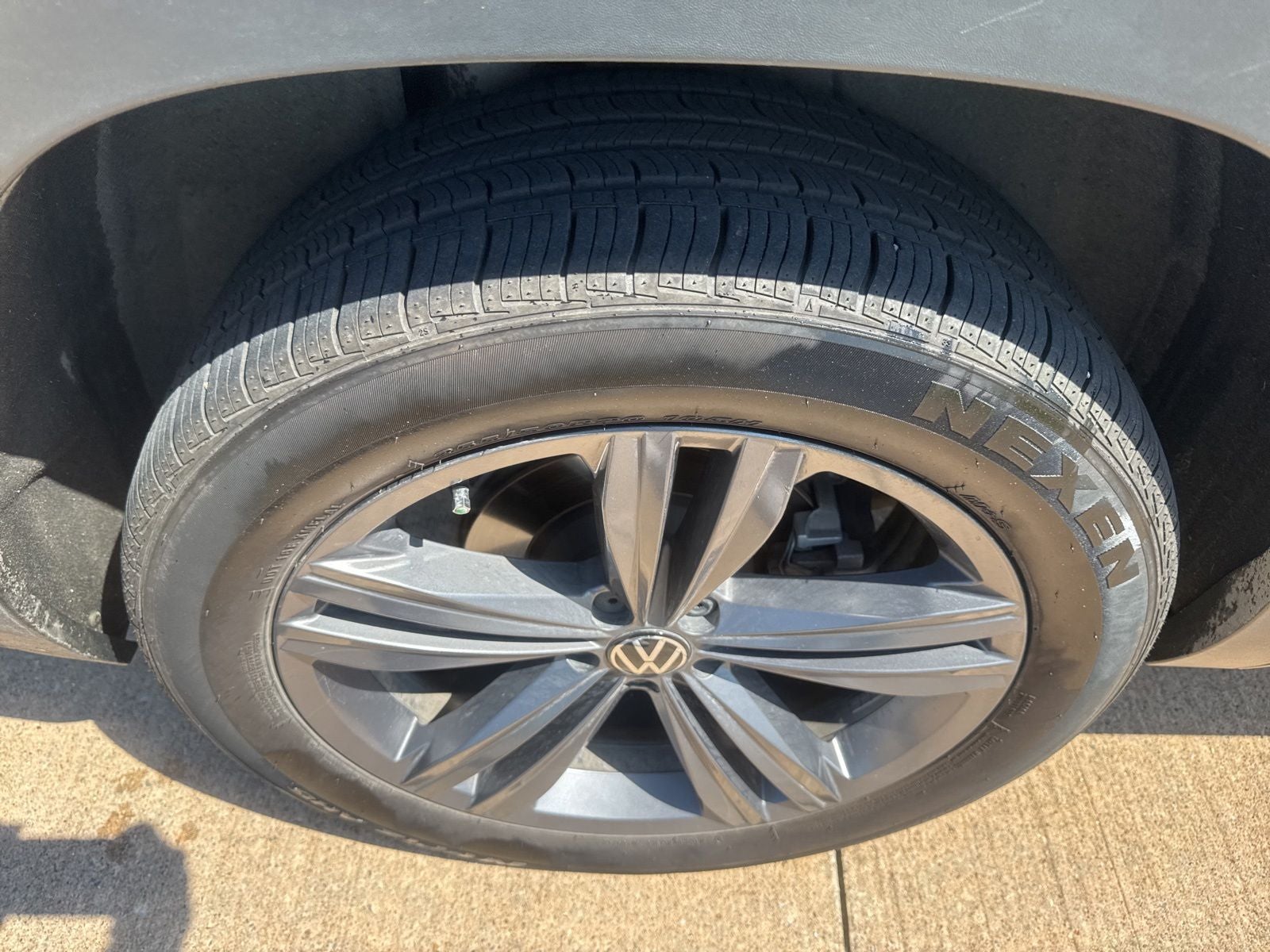 2022 Volkswagen Atlas 3.6L V6 SEL R-Line