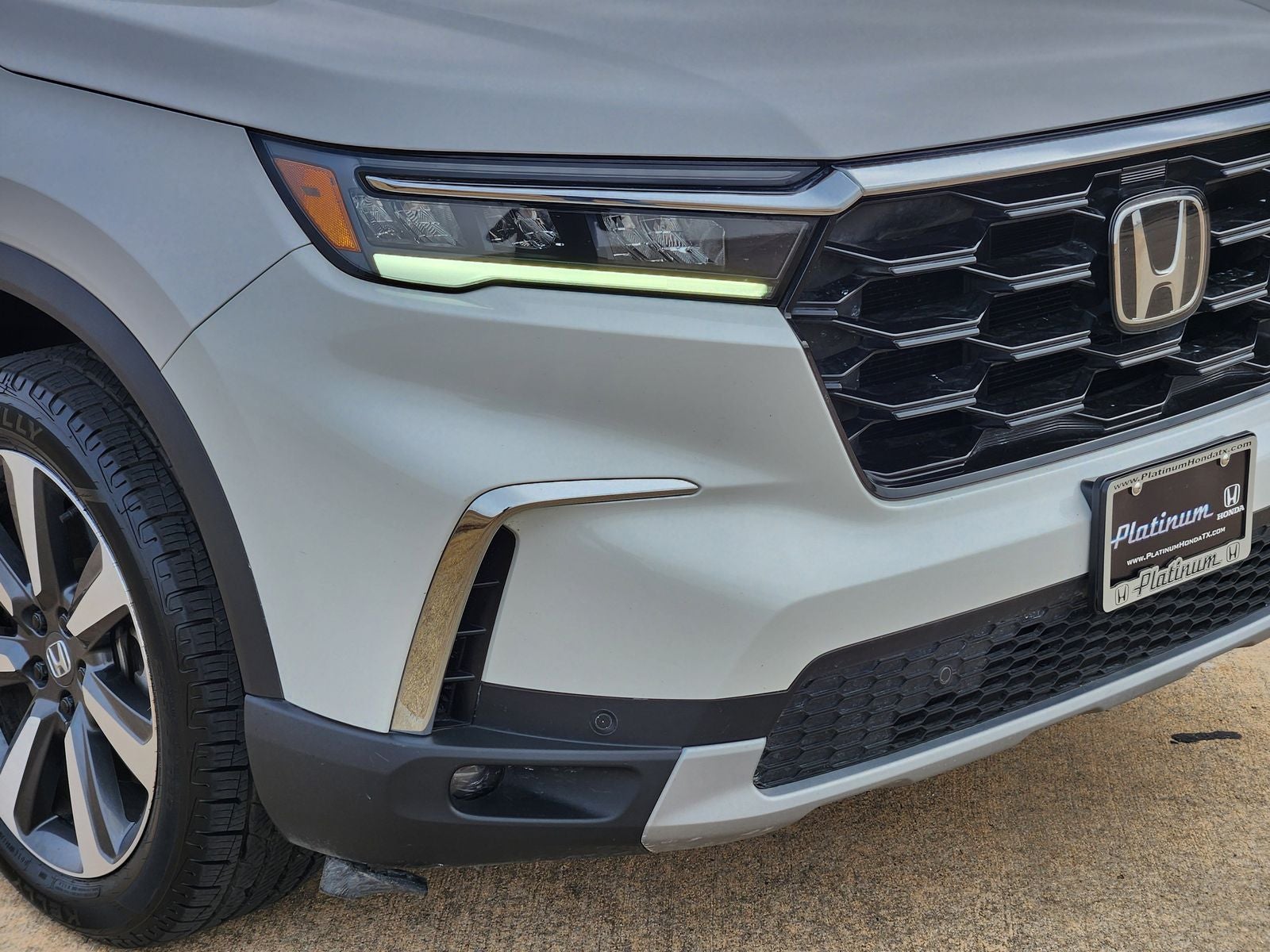 2024 Honda Pilot Touring