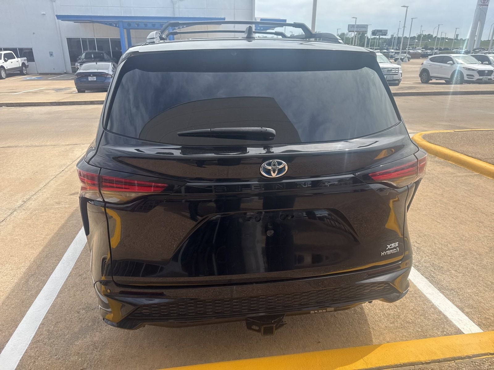 2021 Toyota Sienna XSE 7 Passenger
