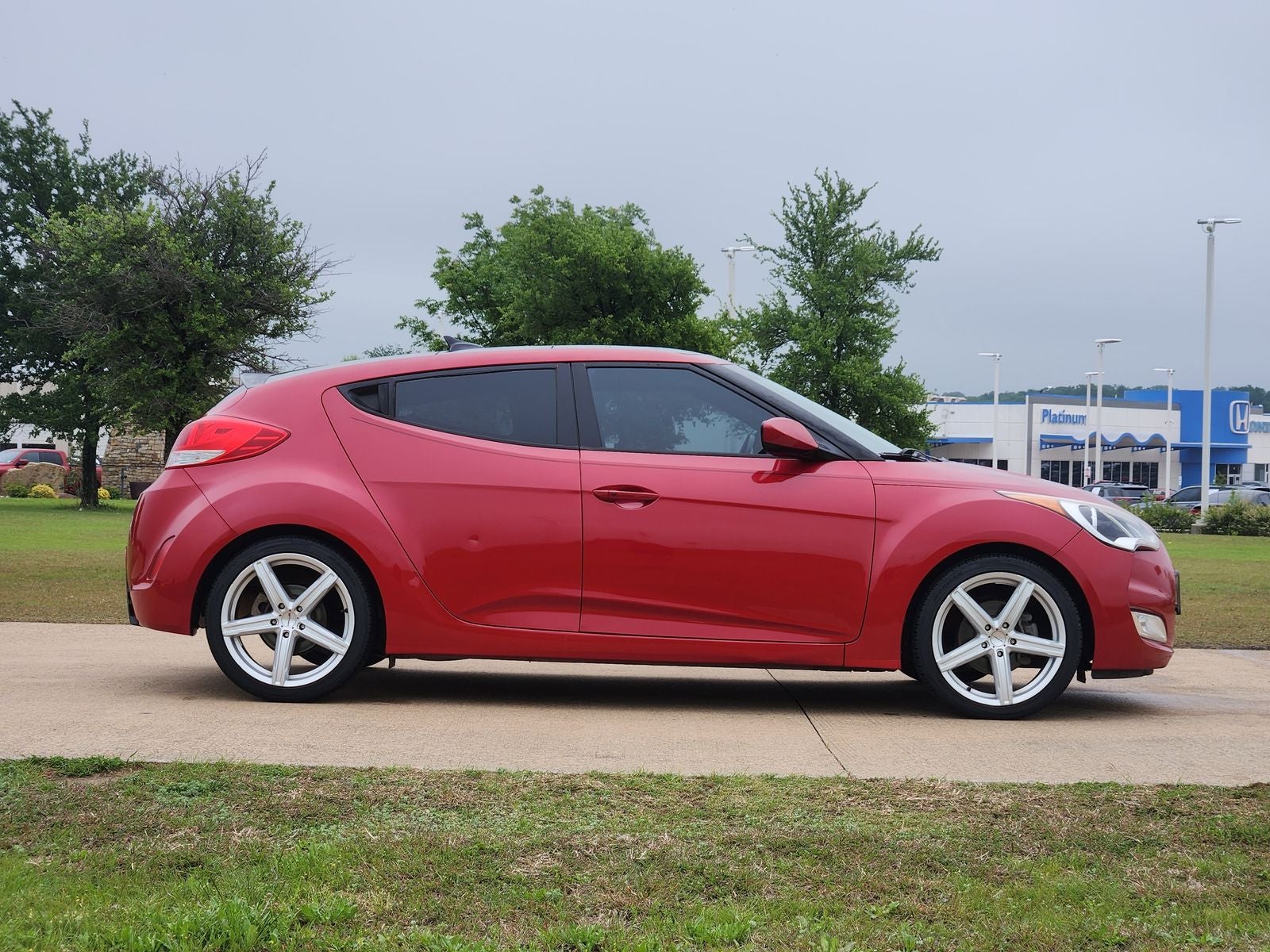 2016 Hyundai Veloster Base
