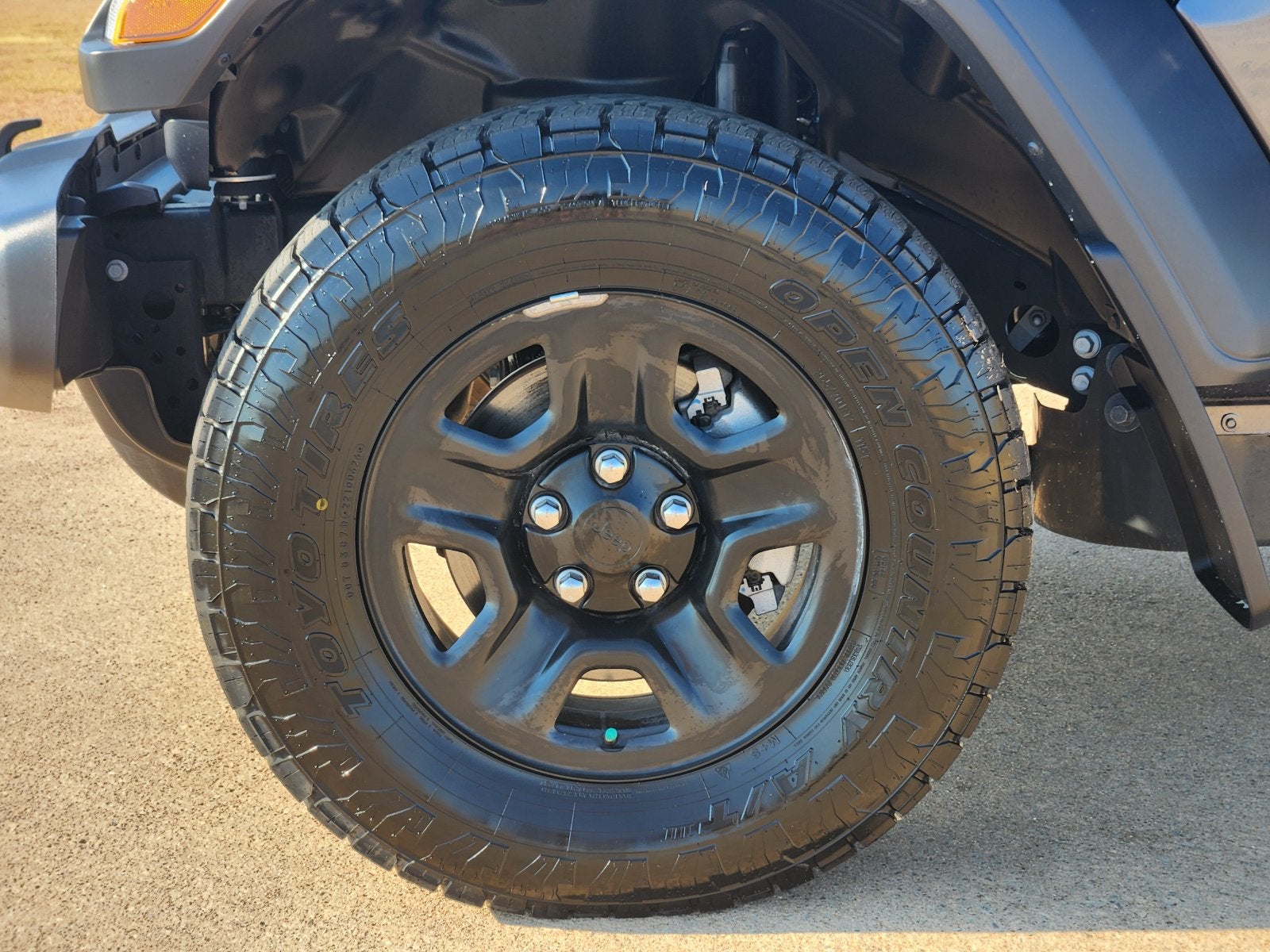 2026 Jeep Gladiator Sport - Photo 14