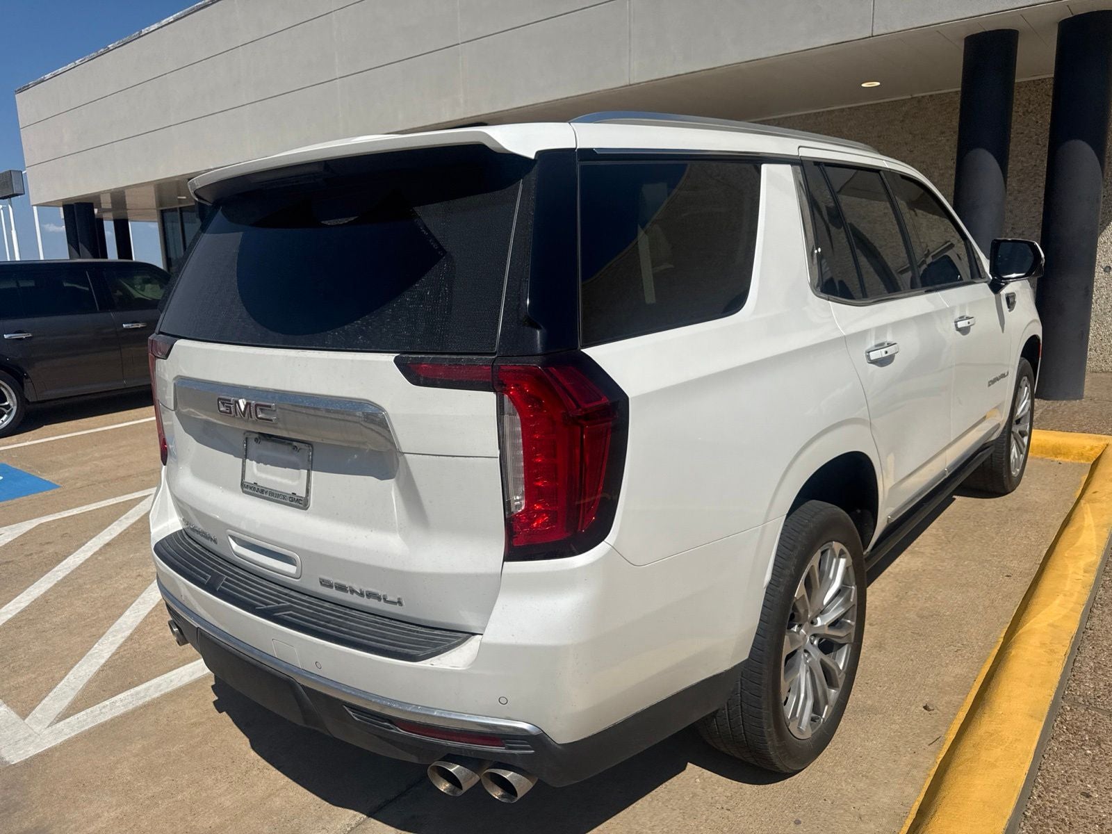 2022 GMC Yukon Denali