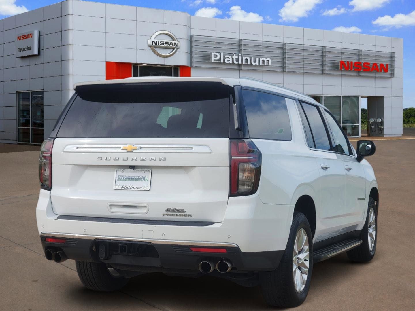 2023 Chevrolet Suburban Premier