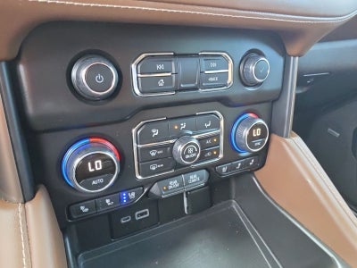 2022 Chevrolet Suburban High Country