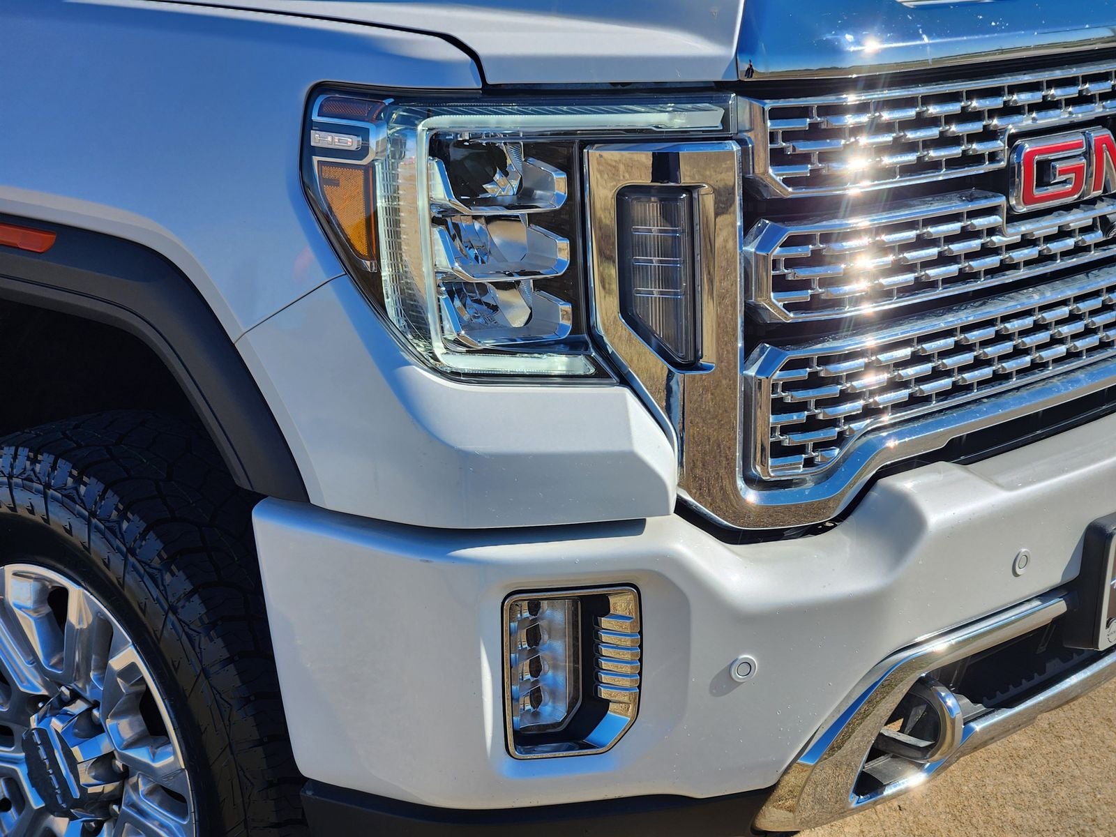 2023 GMC Sierra 2500HD Denali