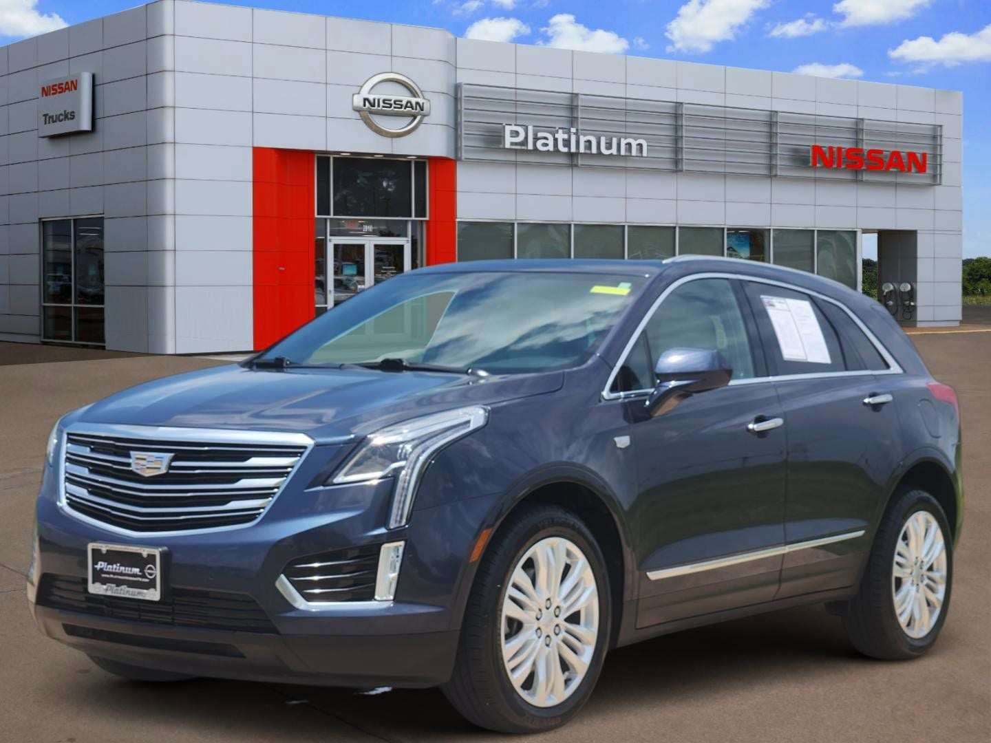Used 2019 Cadillac XT5 Premium Luxury with VIN 1GYKNFRSXKZ262537 for sale in Denison, TX