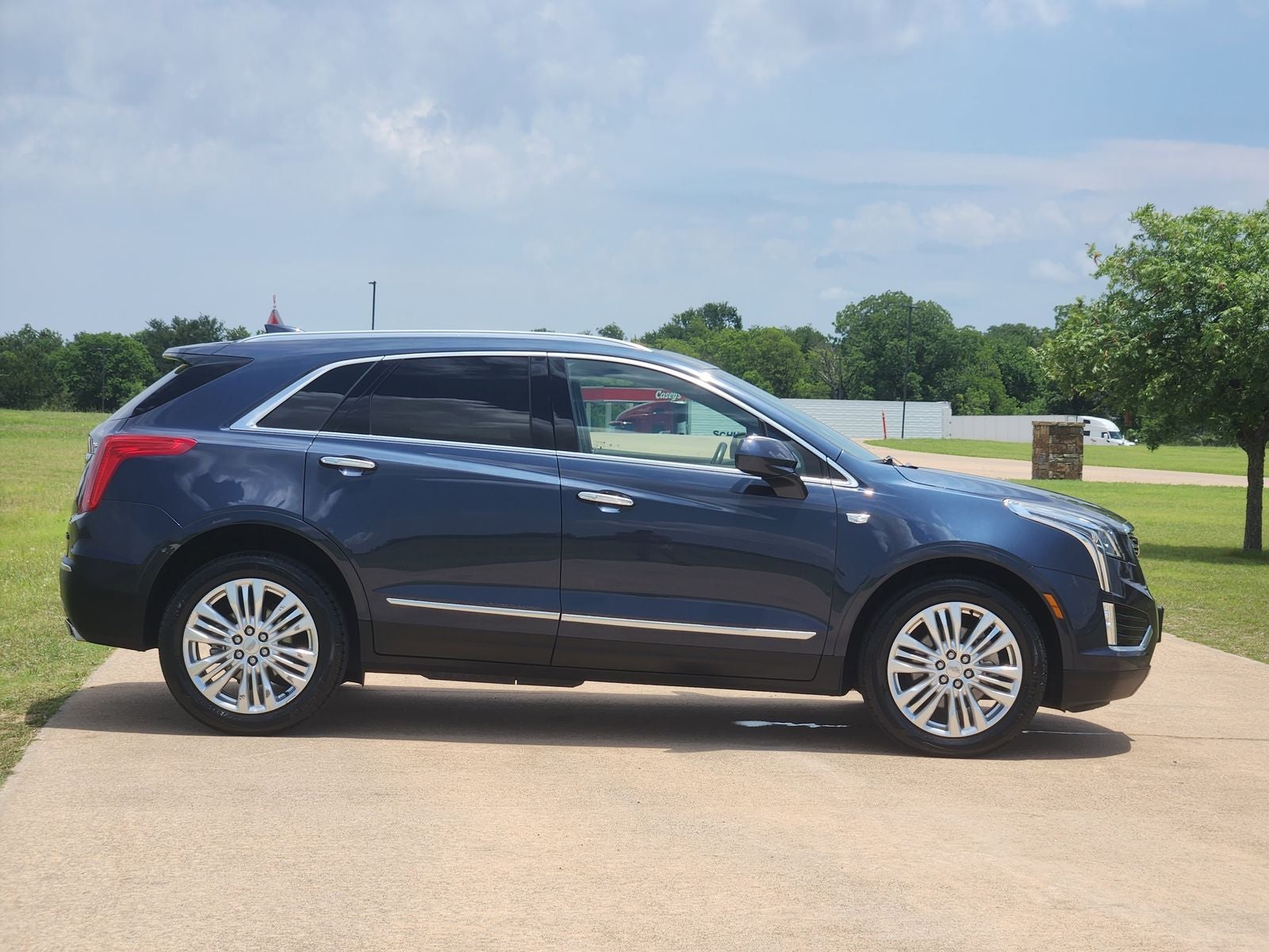 2019 Cadillac XT5 Premium Luxury