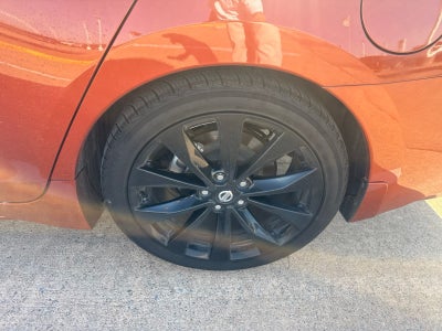 2022 Nissan Maxima SR