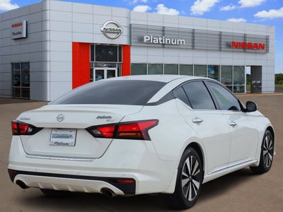 2022 Nissan Altima 2.5 SV