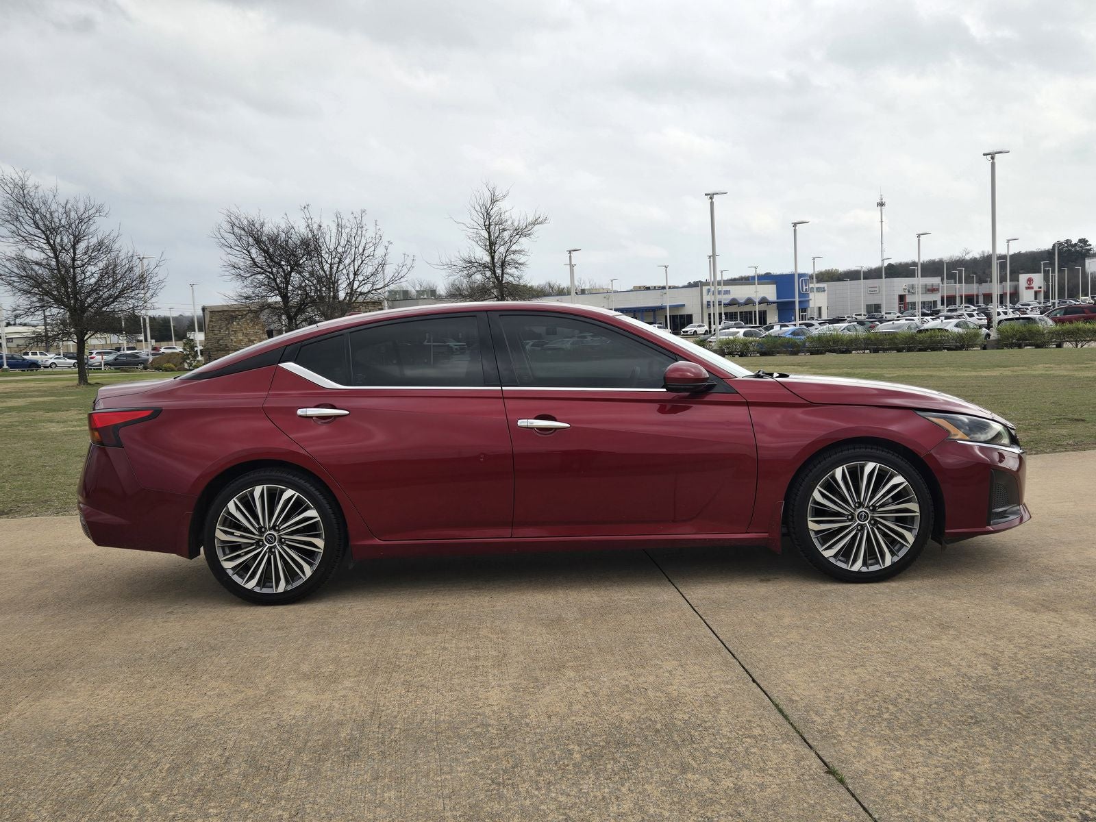 2023 Nissan Altima 2.5 SL