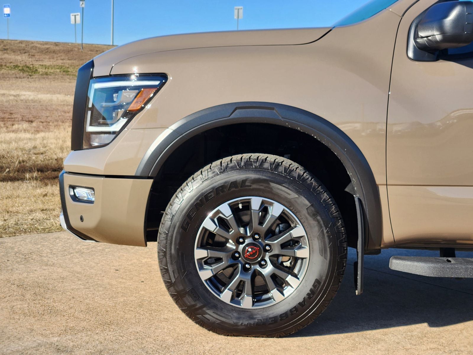 2024 Nissan Titan PRO-4X