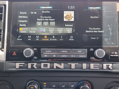 2025 Nissan Frontier SV