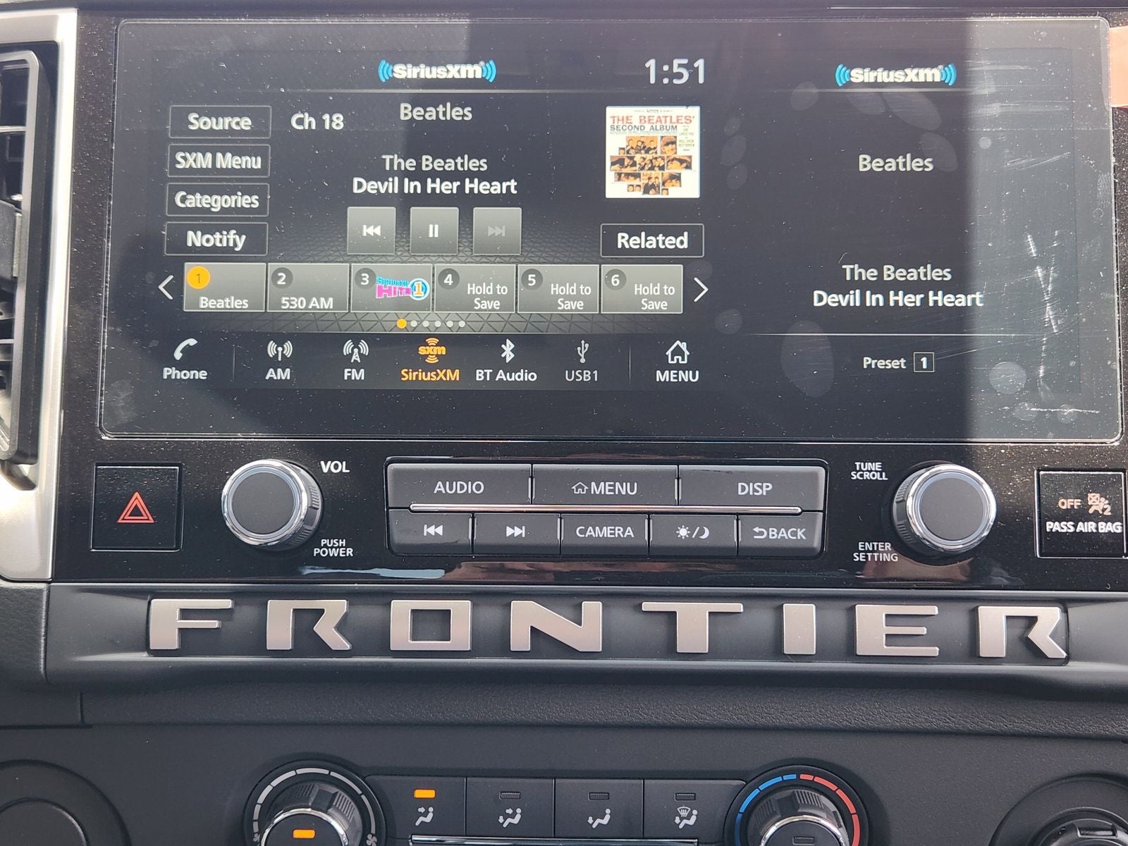 2025 Nissan Frontier SV