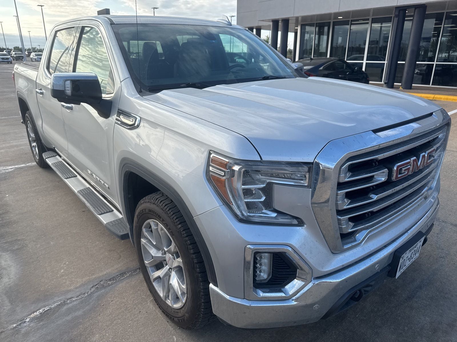 2020 GMC Sierra 1500 SLT
