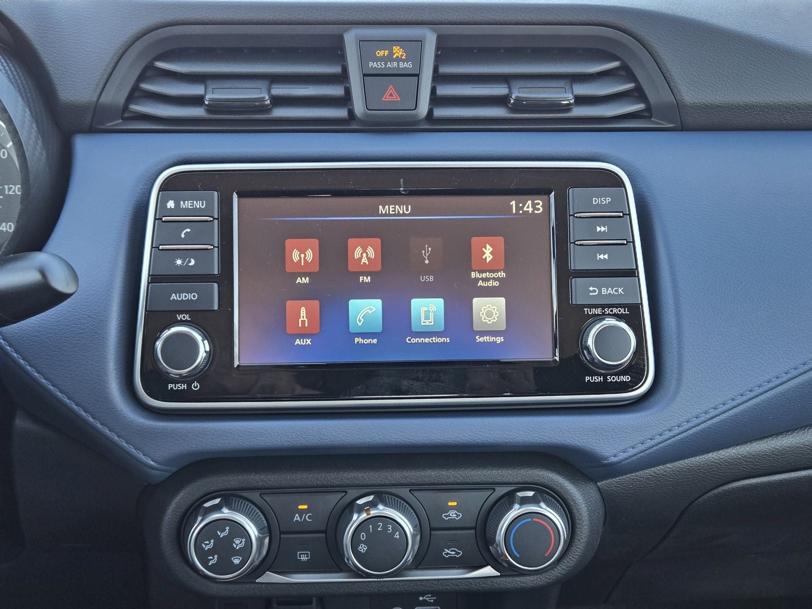 2025 Nissan Versa 1.6 SV