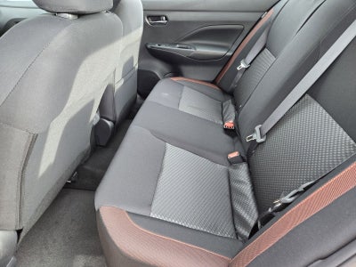 2025 Nissan Versa 1.6 SR