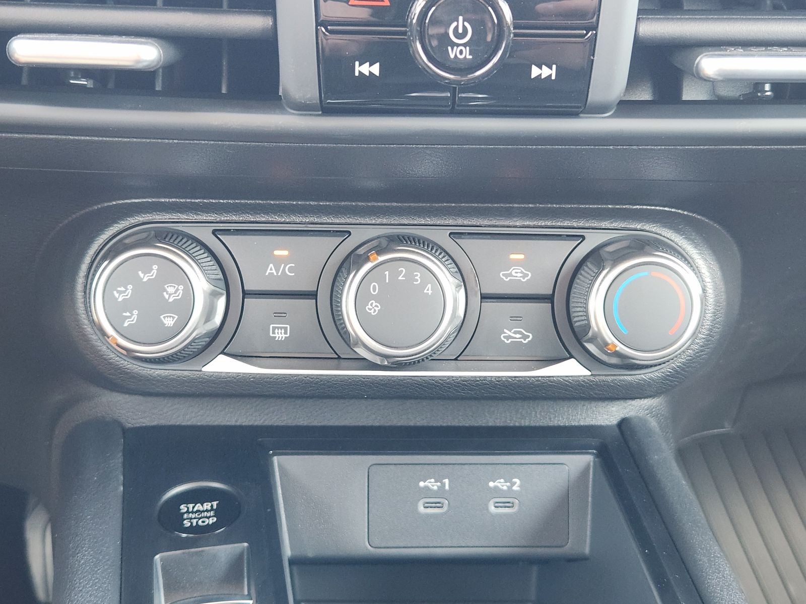 2027 Nissan Kicks S