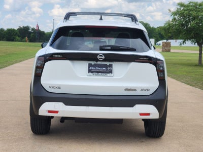2026 Nissan Kicks SV