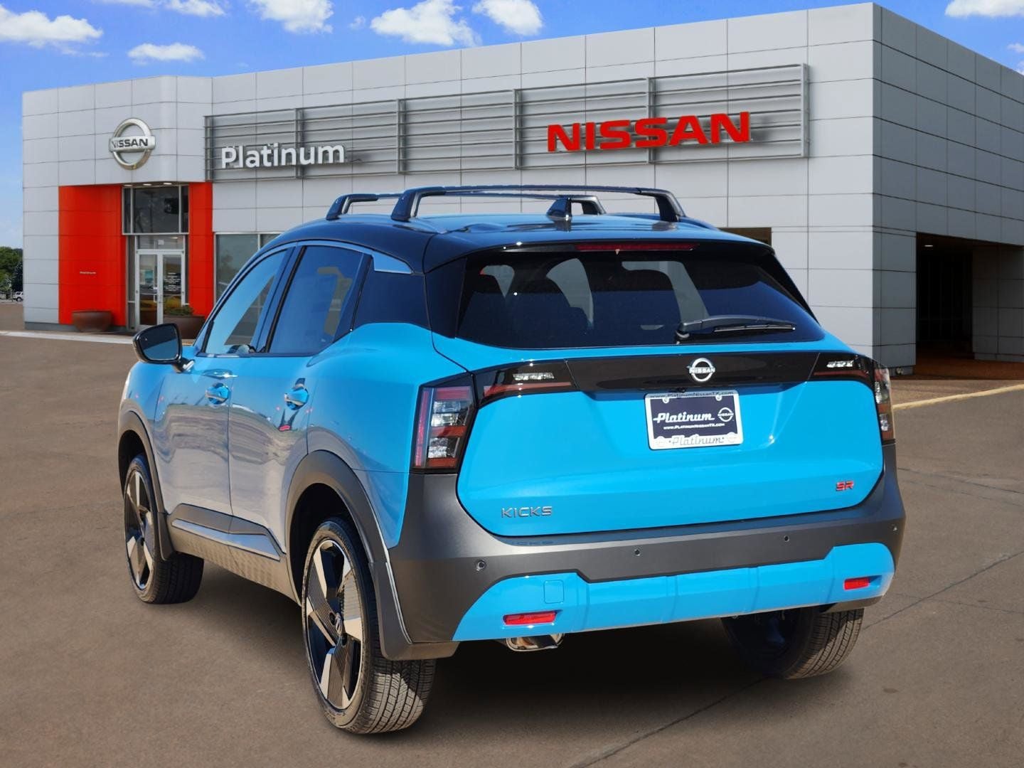 2026 Nissan Kicks SR