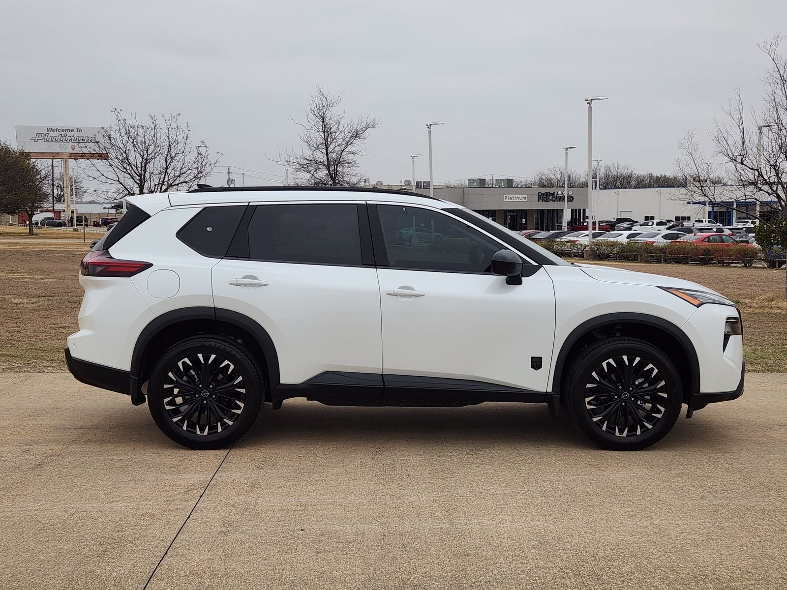 2026 Nissan Rogue Dark Armor