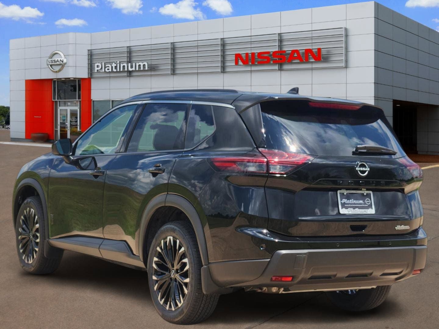 2026 Nissan Rogue Dark Armor