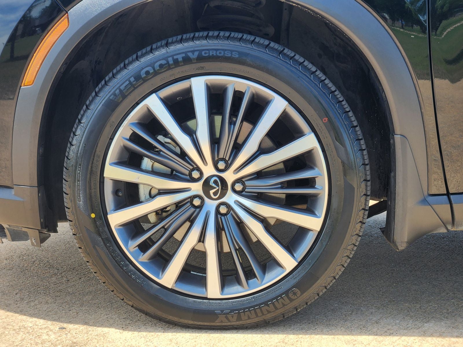 2023 INFINITI QX60 Sensory