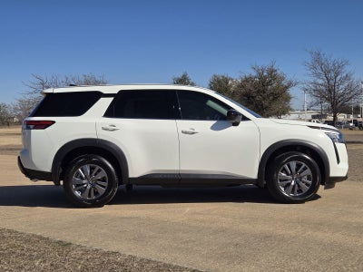 2026 Nissan Pathfinder S