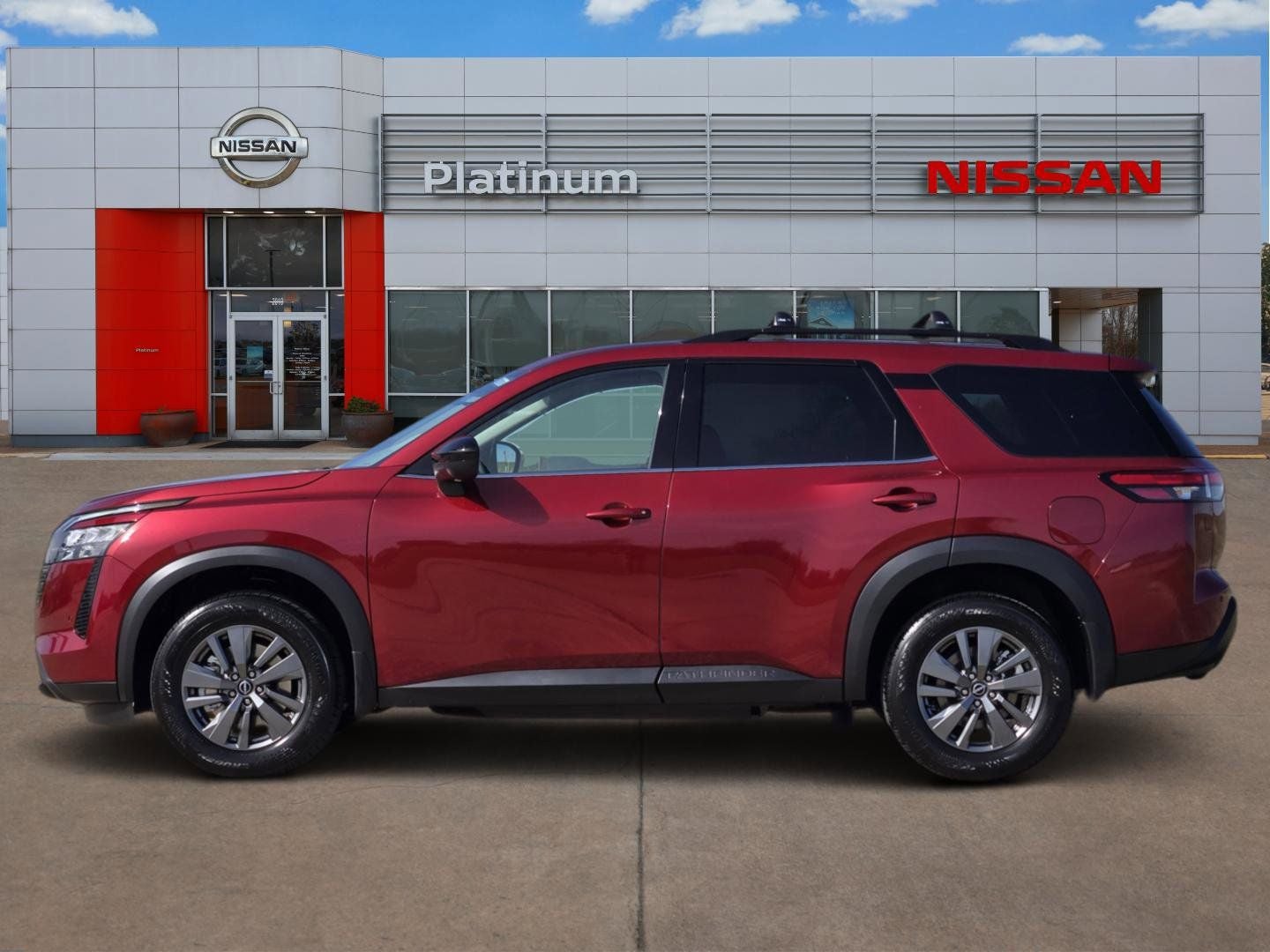 2026 Nissan Pathfinder SV