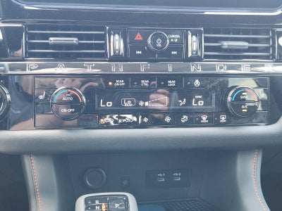 2026 Nissan Pathfinder Rock Creek
