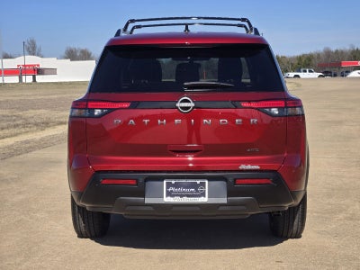 2026 Nissan Pathfinder SV