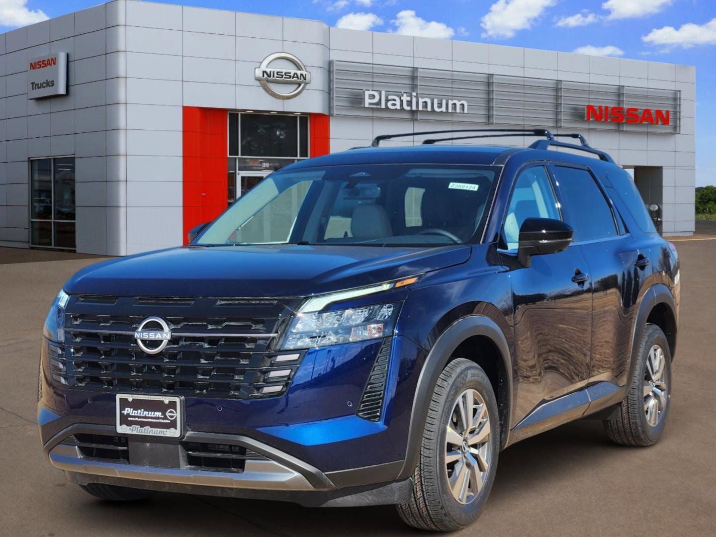 2026 Nissan Pathfinder SL