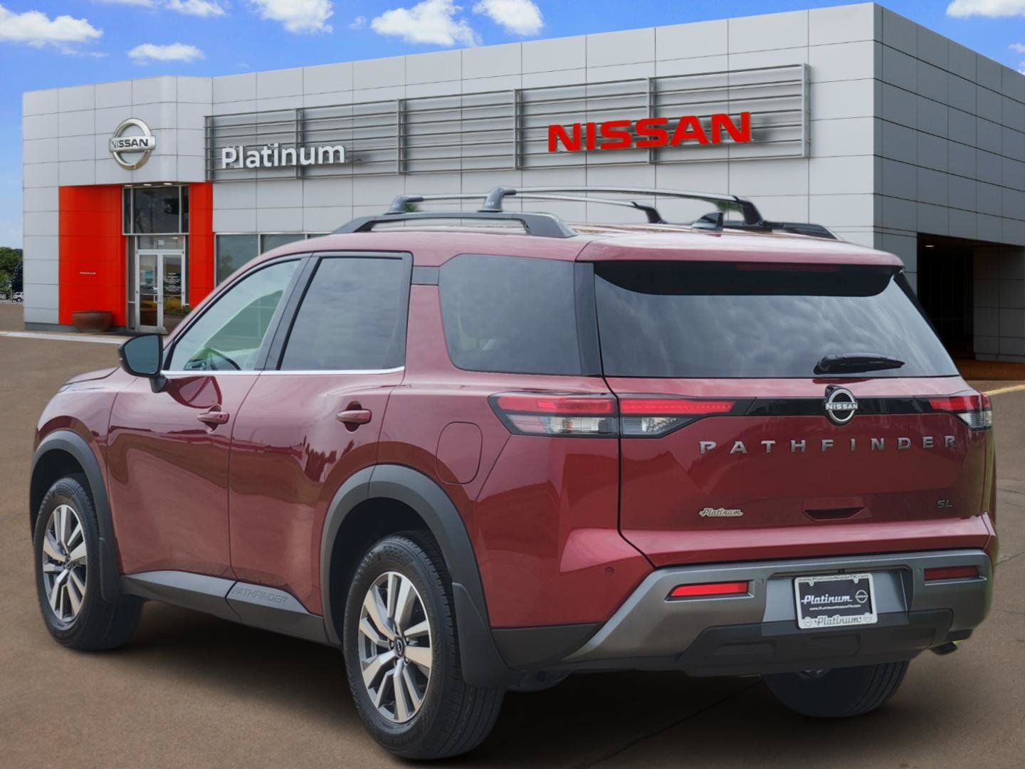2026 Nissan Pathfinder SL