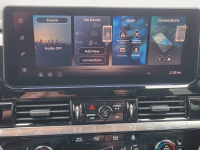 2026 Nissan Pathfinder Platinum