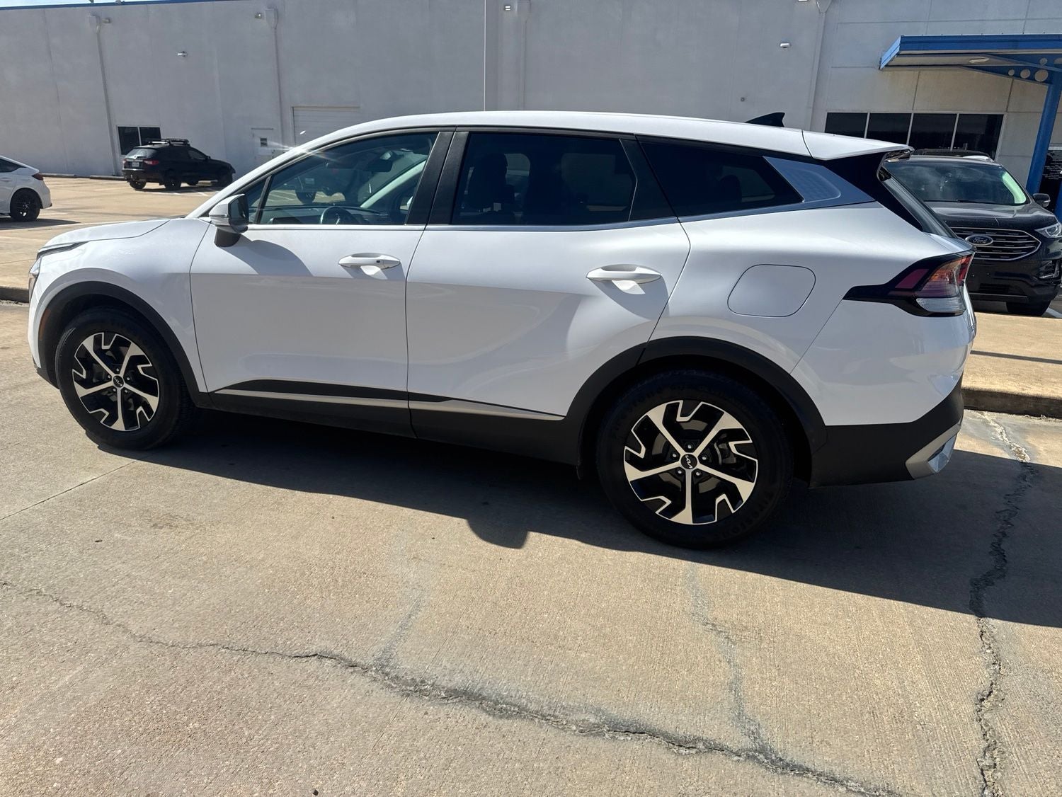 2023 Kia Sportage EX