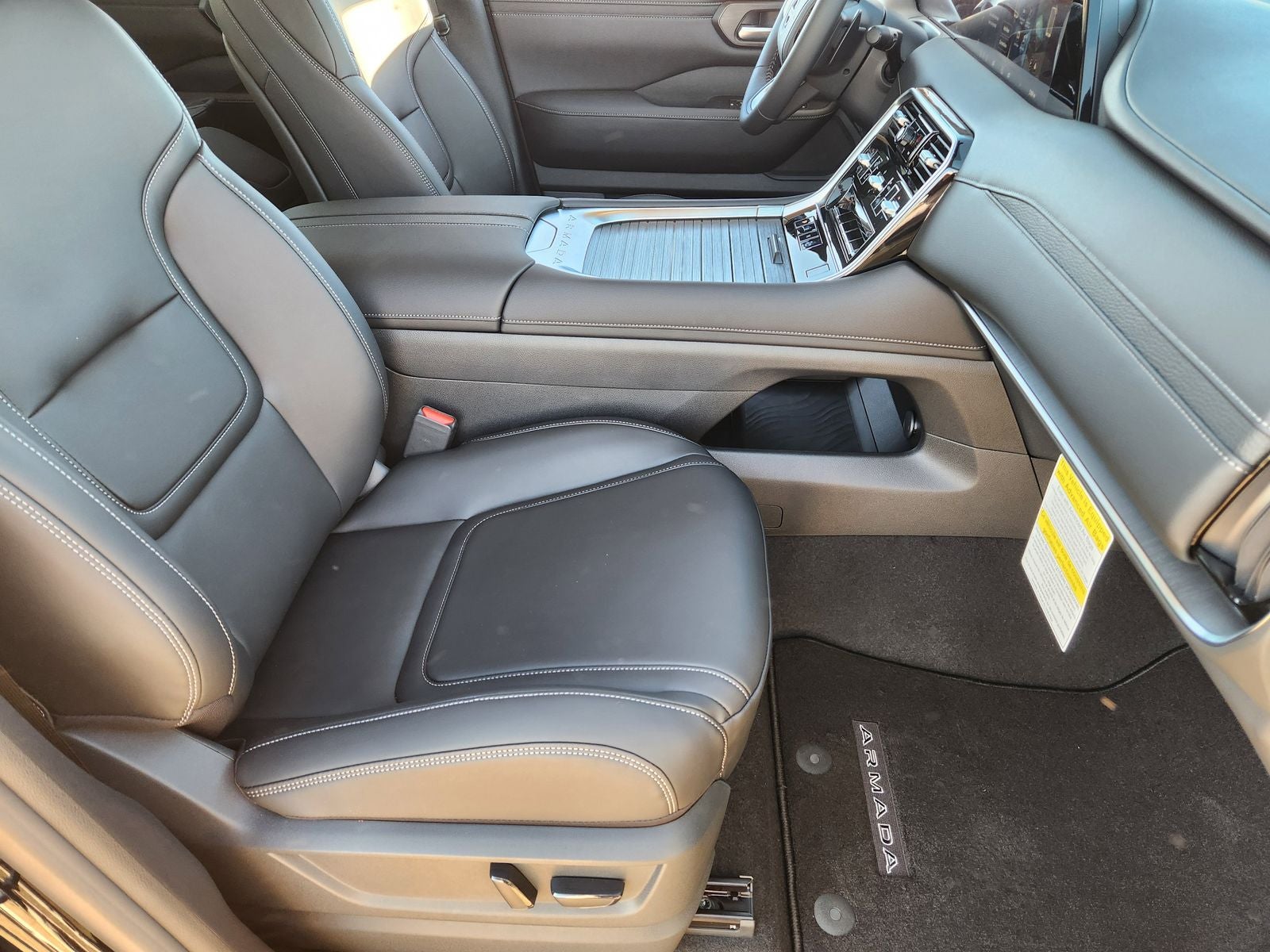 2026 Nissan Armada SV